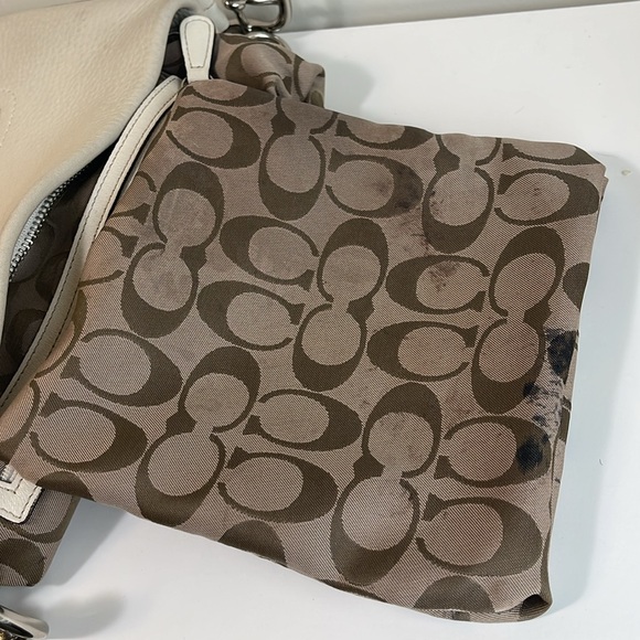 COACH Vintage Shoulder Crossbody - Picture 12 of 17